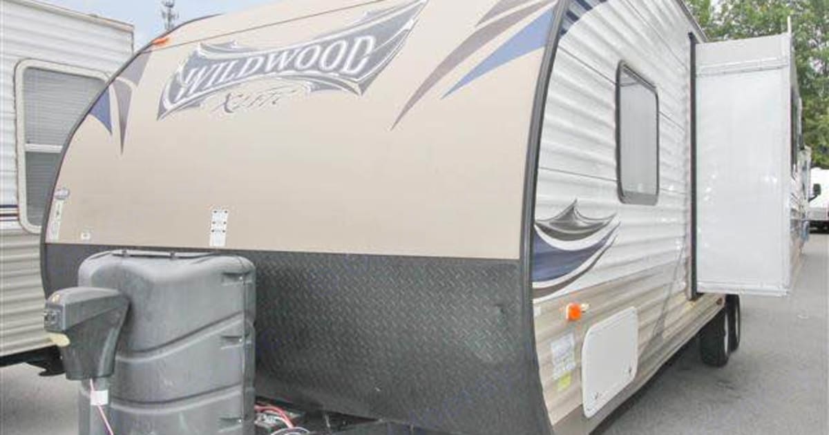 2014 Wildwood Xlite Bunkhouse Travel trailer Rental in Canton, GA