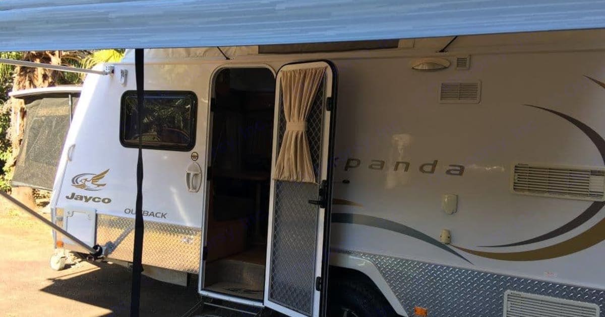2010 Jayco Expanda Travel trailer Rental in Mullumbimby, NSW Outdoorsy