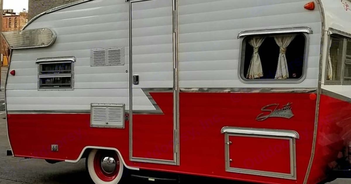 2015 Shasta Airflyte Travel trailer Rental in Lebanon, TN Outdoorsy