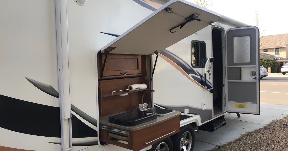 2014 Lance 2295 Travel trailer Rental in Watsonville, CA Outdoorsy