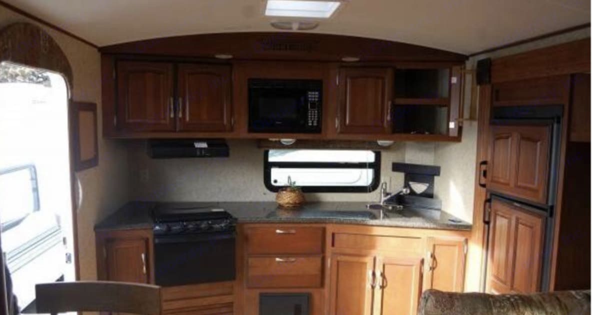 2010 Winnebago One Travel trailer Rental in Jennings, LA Outdoorsy