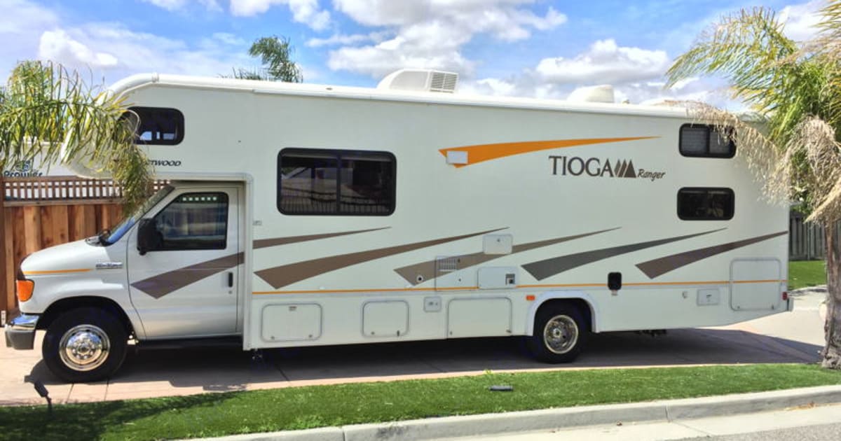 2008 Fleetwood Tioga Motorhome Rental in San Jose, CA | Outdoorsy