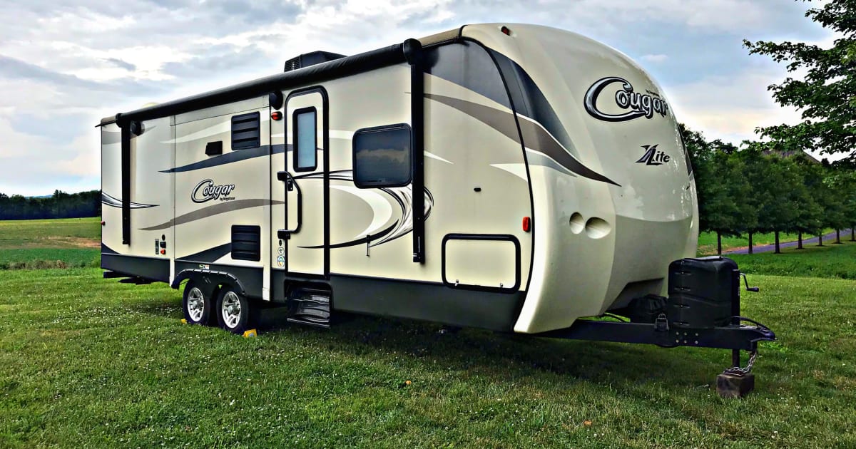 2016 Keystone Cougar Travel trailer Rental in Hershey, PA Outdoorsy