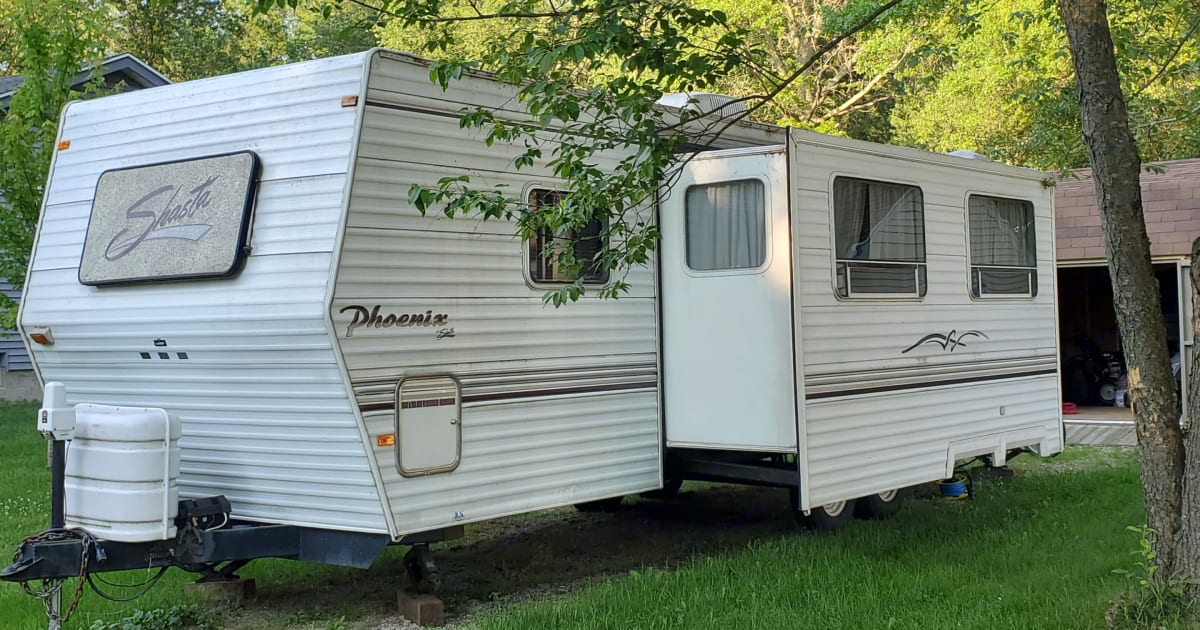 phoenix travel trailer