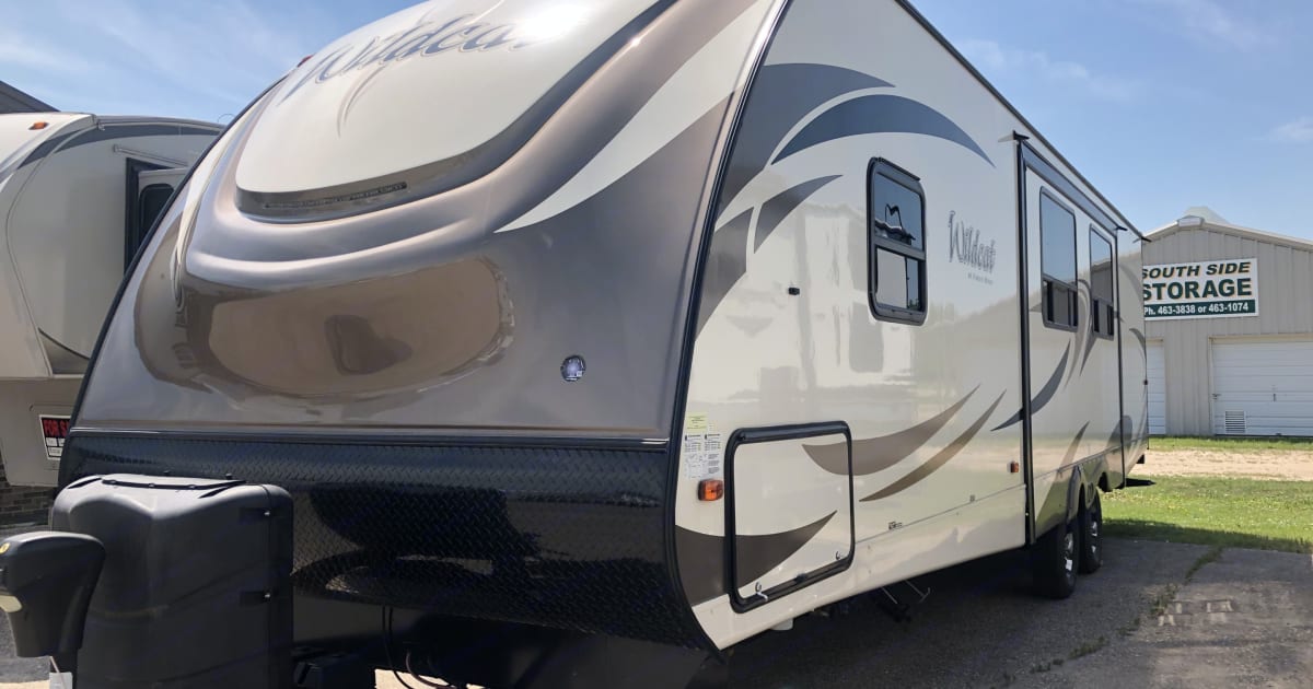 2017 Forest River 322TBI Travel trailer Rental in Roseau, MN Outdoorsy