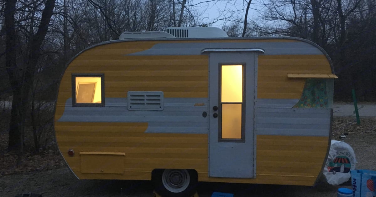1961 Other Other Travel trailer Rental in Des Plaines, IL Outdoorsy