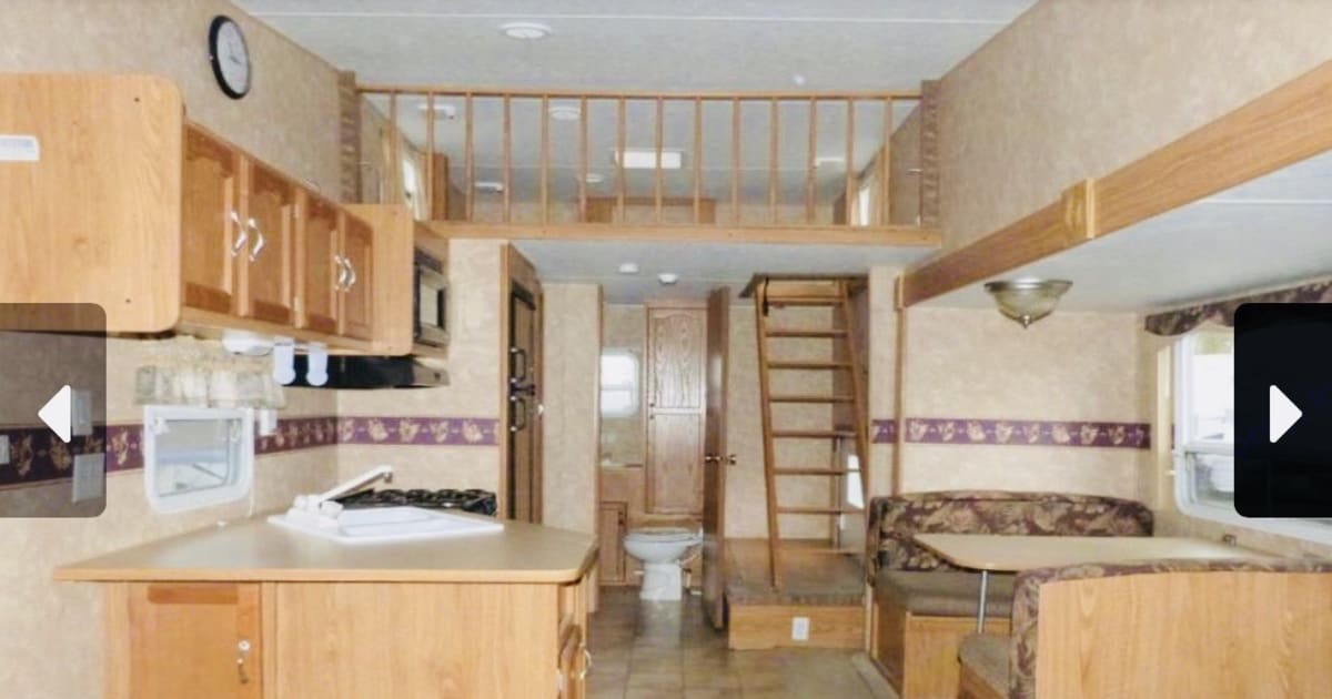 2006 Adventure Manufacturing Timberlodge Travel trailer Rental in