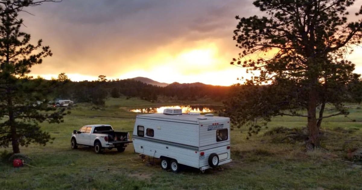 1994 Kit Sportsmaster Travel Trailer Rental in Loveland, CO Outdoorsy