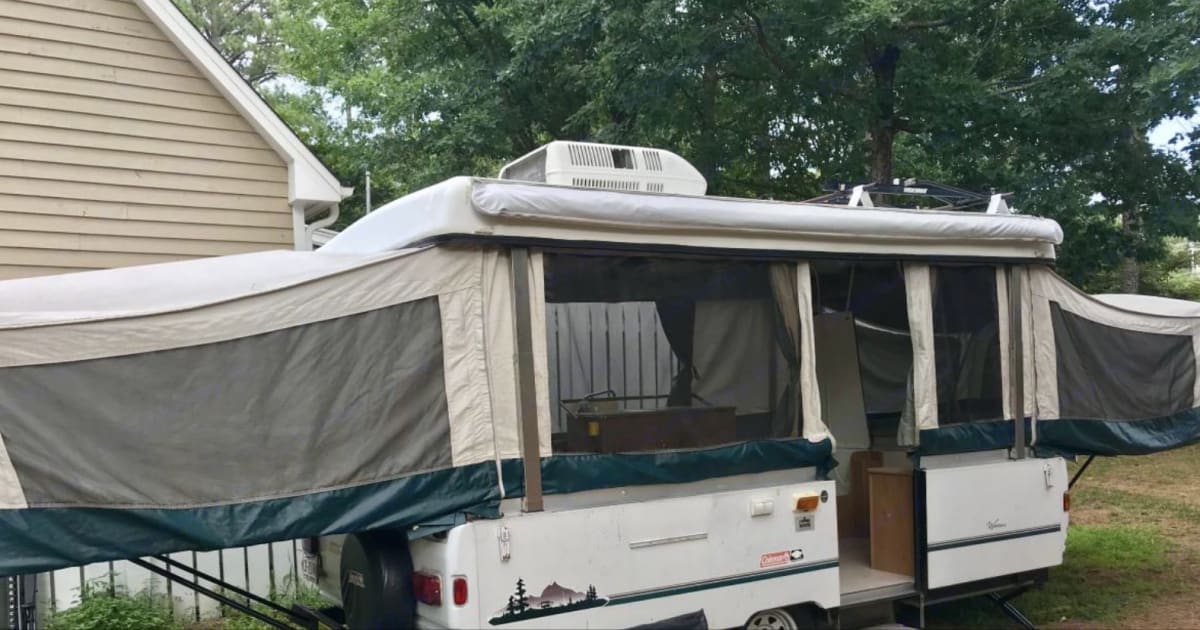 1999 Fleetwood Pioneer Folding trailer Rental in Burlington, NC Outdoorsy