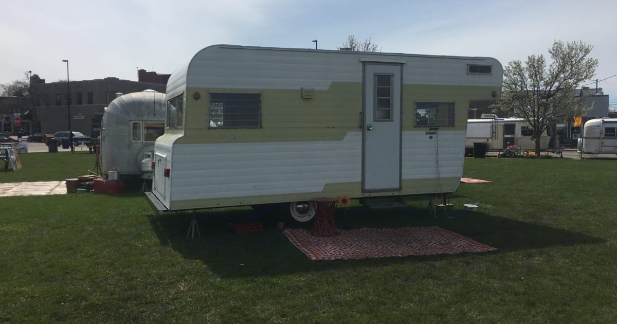 1963 Franklin Coach Travel trailer Rental in Clarkston, MI Outdoorsy