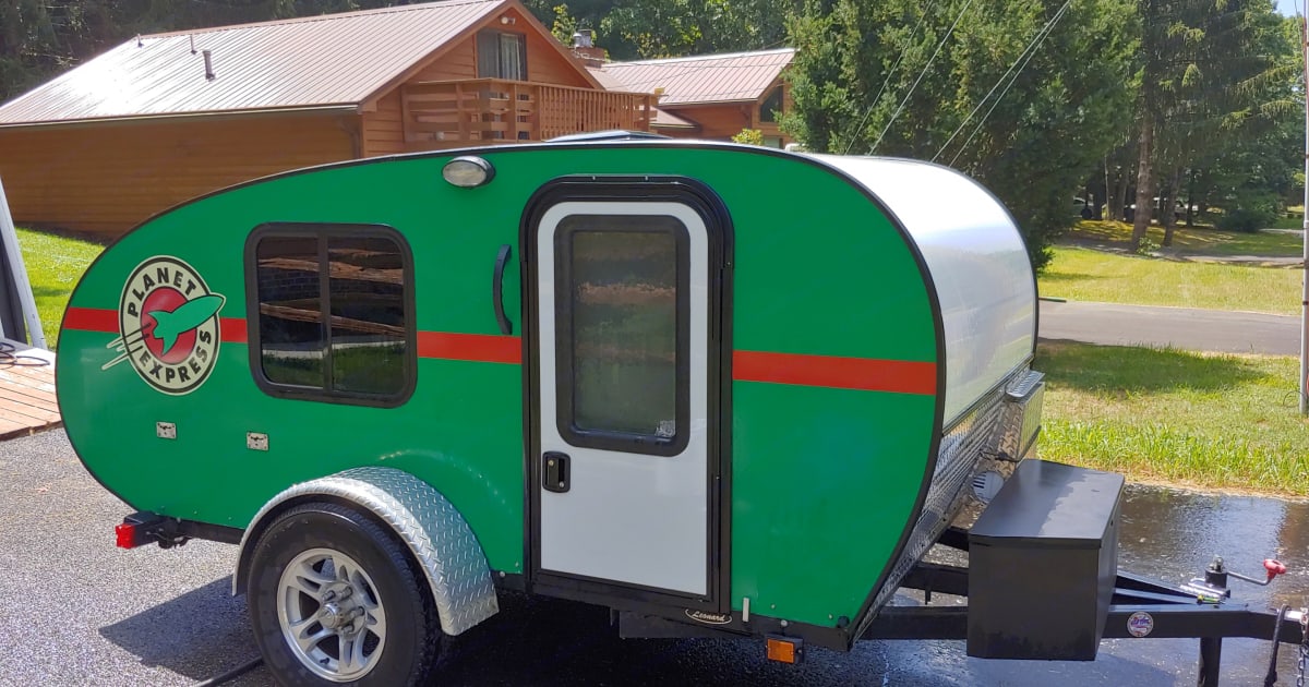 2016 Rustic Trail Teardrop Camper Papa Bear Travel trailer Rental in ...