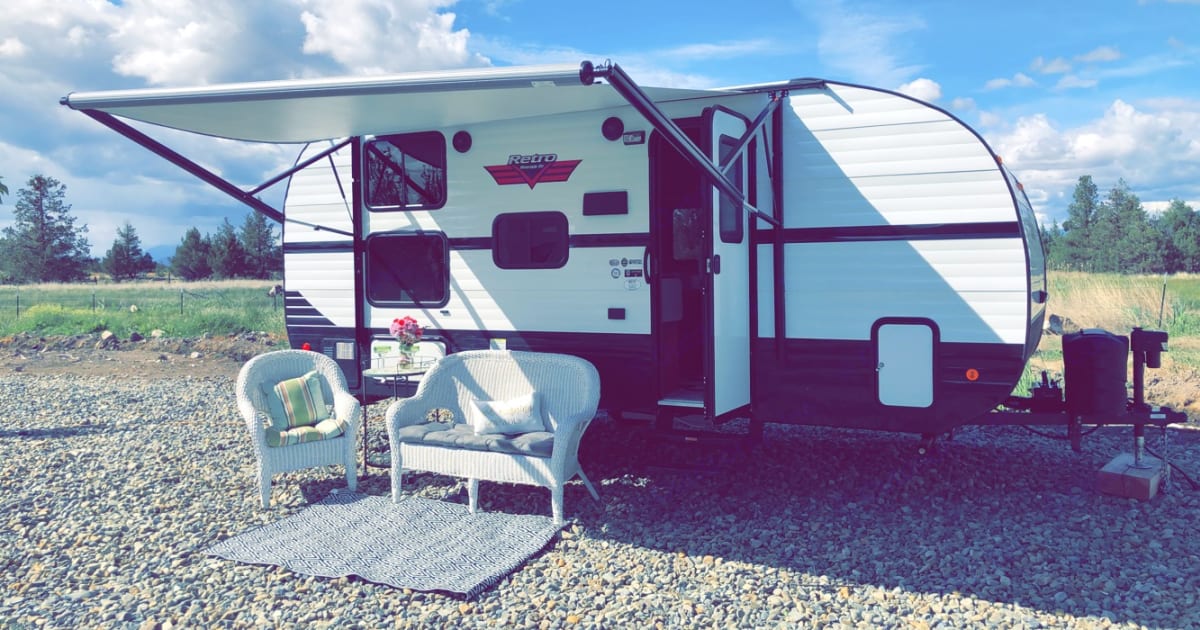 2019 Riverside Rv Retro Travel trailer Rental in Montague, CA | Outdoorsy