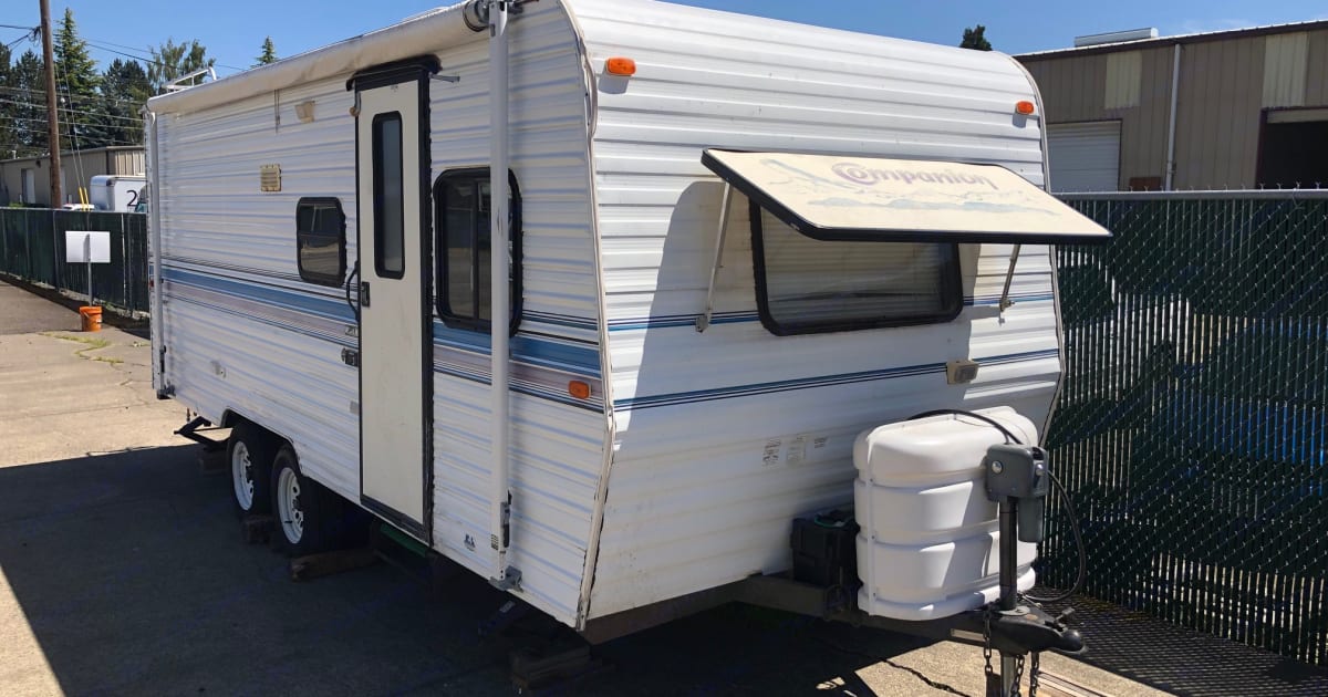 1997 Kit Companion Travel trailer Rental in BEND, OR Outdoorsy