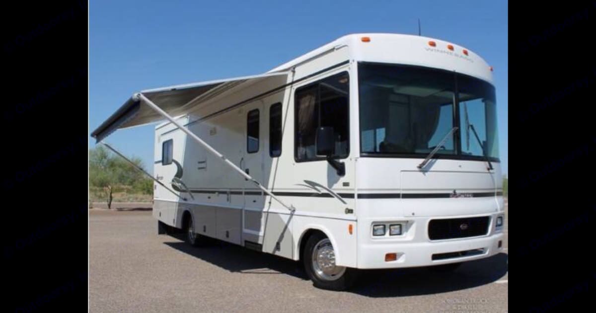 2005 Winnebago Sightseer Class A Rental in Bunkerville, NV Outdoorsy