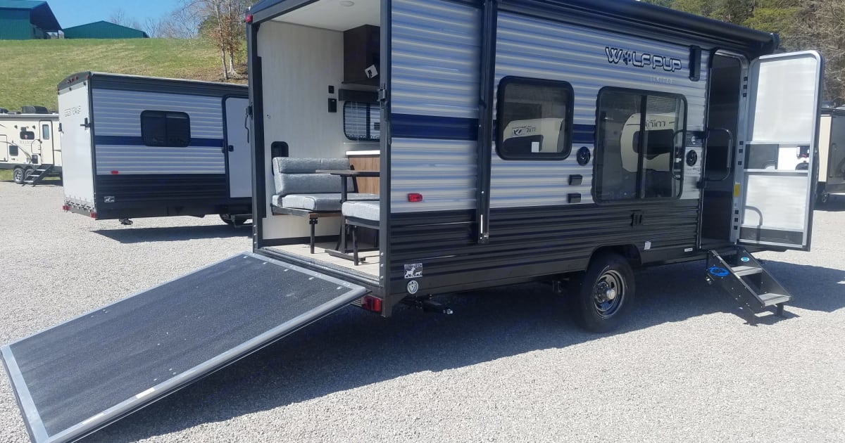 2020 Wolf Pup 18rbj Toy Hauler Rental In Savage Mn Outdoorsy