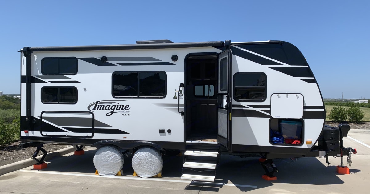 2020 Grand Design Imagine XLS 21BHE Travel trailer Rental in Frisco, TX