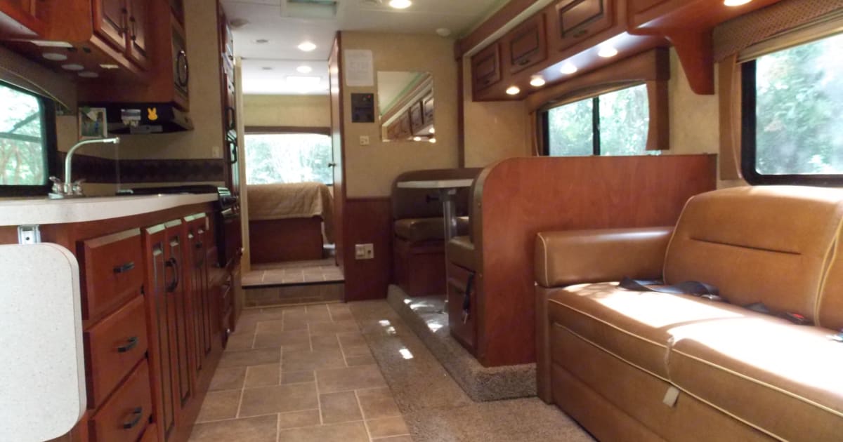 2012 Forest River Forester Motorhome Rental in Covington, LA Outdoorsy