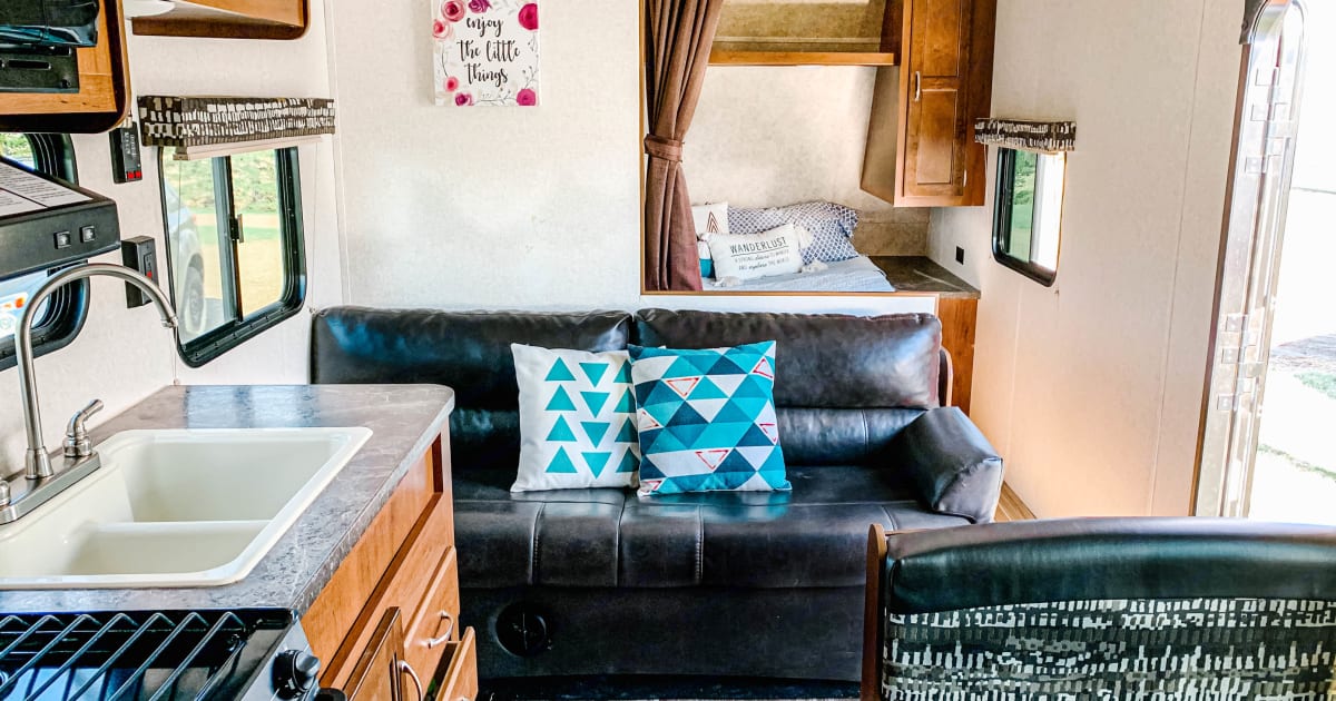 2017 Jayco Other Travel trailer Rental in Drumheller (East Coulee), AB