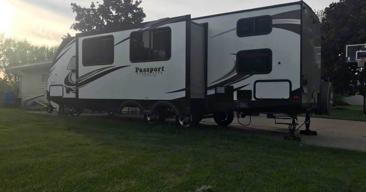 2017 Keystone RV Passport Grand Touring Travel trailer Rental in Kimberly, WI Outdoorsy
