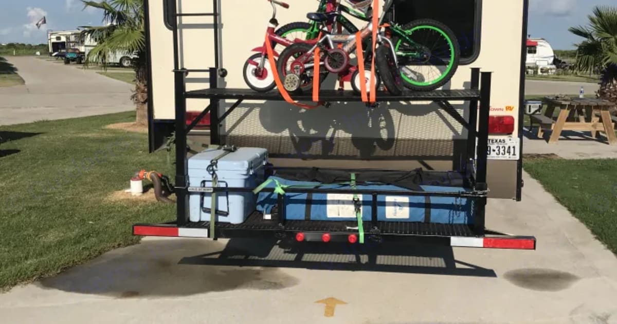 2016 Forest River Wildcat Fifthwheel Rental in Shallowater, TX Outdoorsy