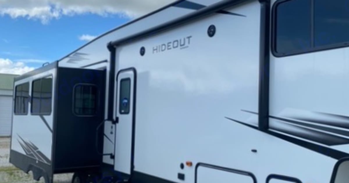 2020 Keystone Hideout FifthWheel Rental in Sedalia, MO Outdoorsy