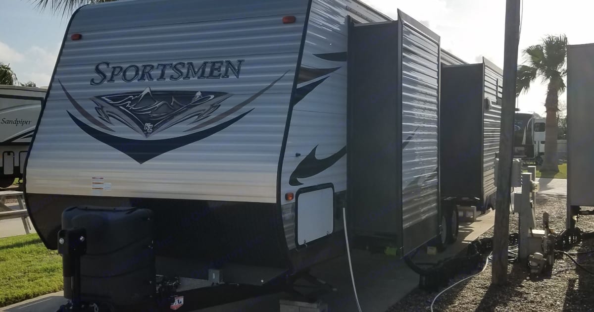 2016 KZ Manufacturing Sportsmen Travel trailer Rental in Aransas Pass