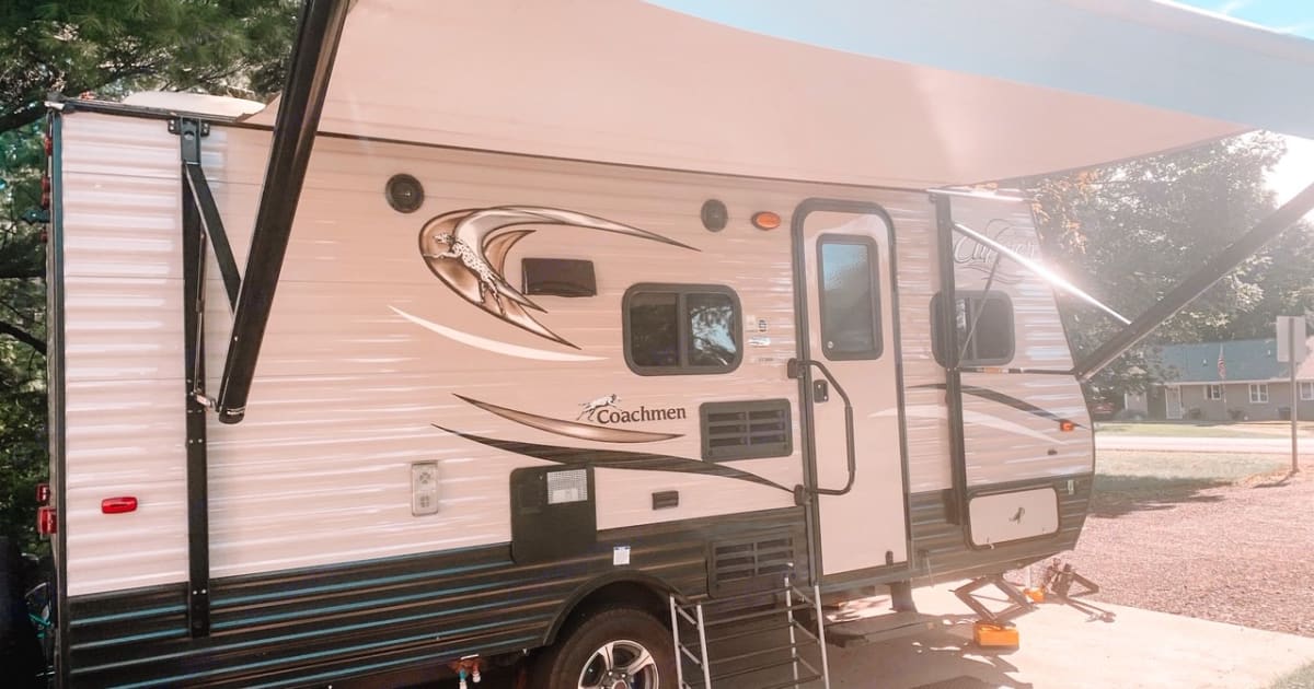 2018 Coachmen Clipper Travel trailer Rental in Kalamazoo, MI Outdoorsy