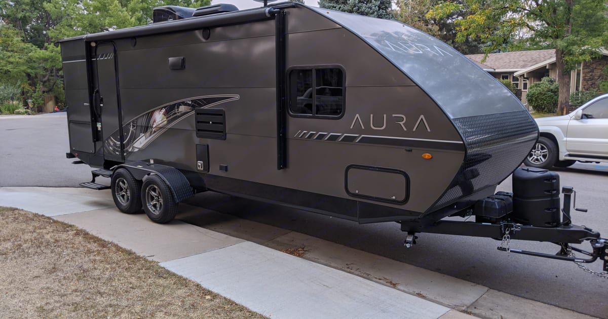 2019 Travel Lite Aura 27BHK Travel Trailer Rental in Centennial, CO