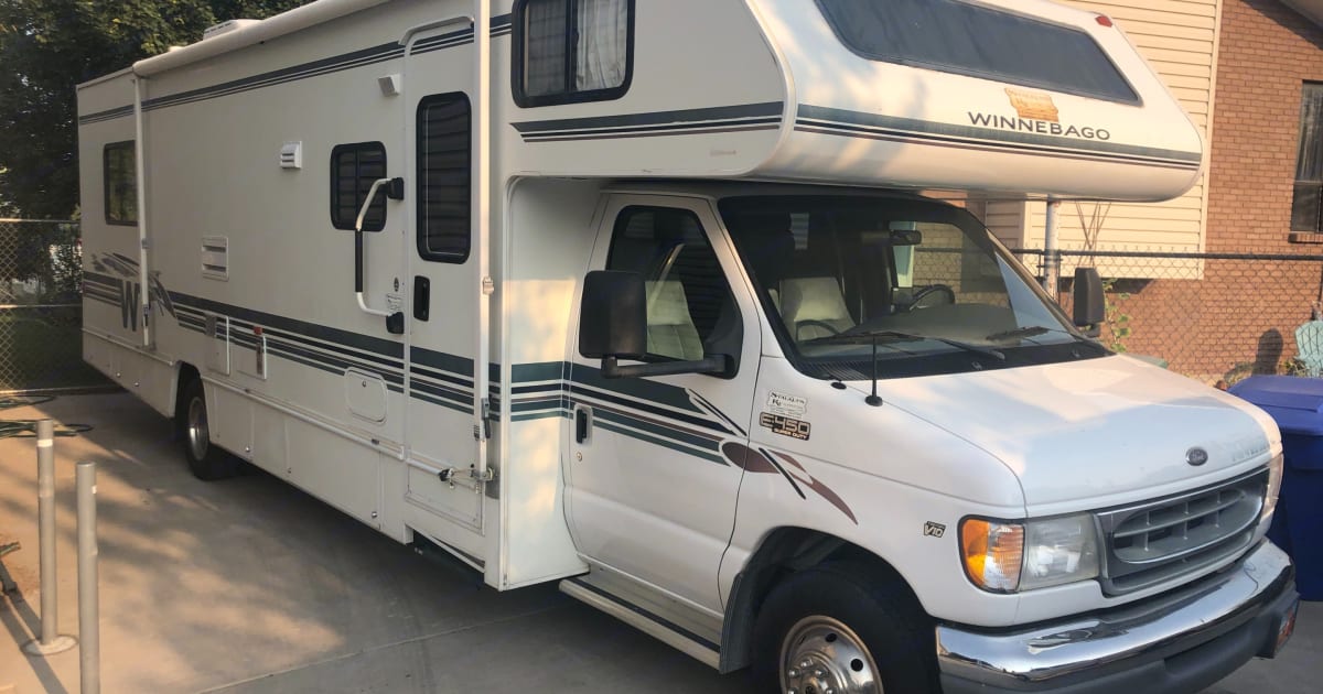 2000 Winnebago Minnie Winnie Class C Rental in West Jordan, UT Outdoorsy
