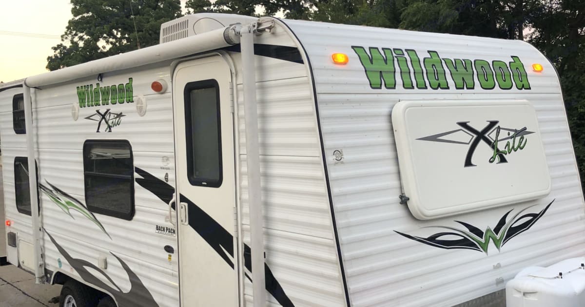 2011 Forest River XLite Travel trailer Rental in Irving, TX Outdoorsy