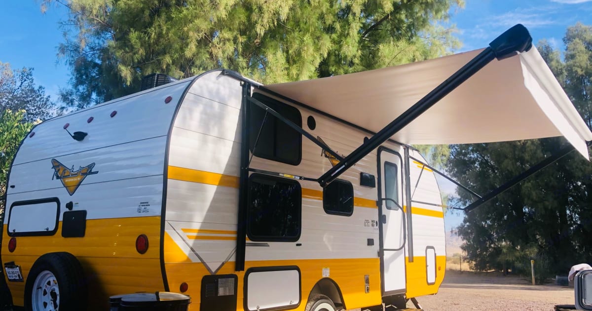 2021 Riverside Retro Travel trailer Rental in Las Vegas, NV | Outdoorsy