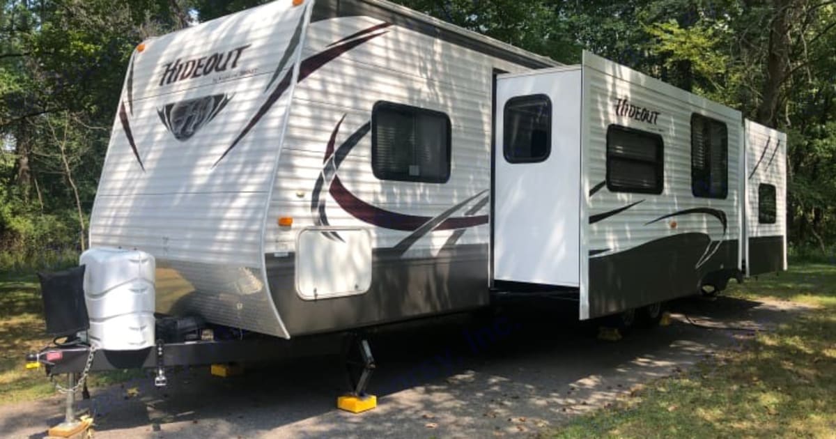 2012 Keystone Hideout Travel trailer Rental in Evansville, IN Outdoorsy