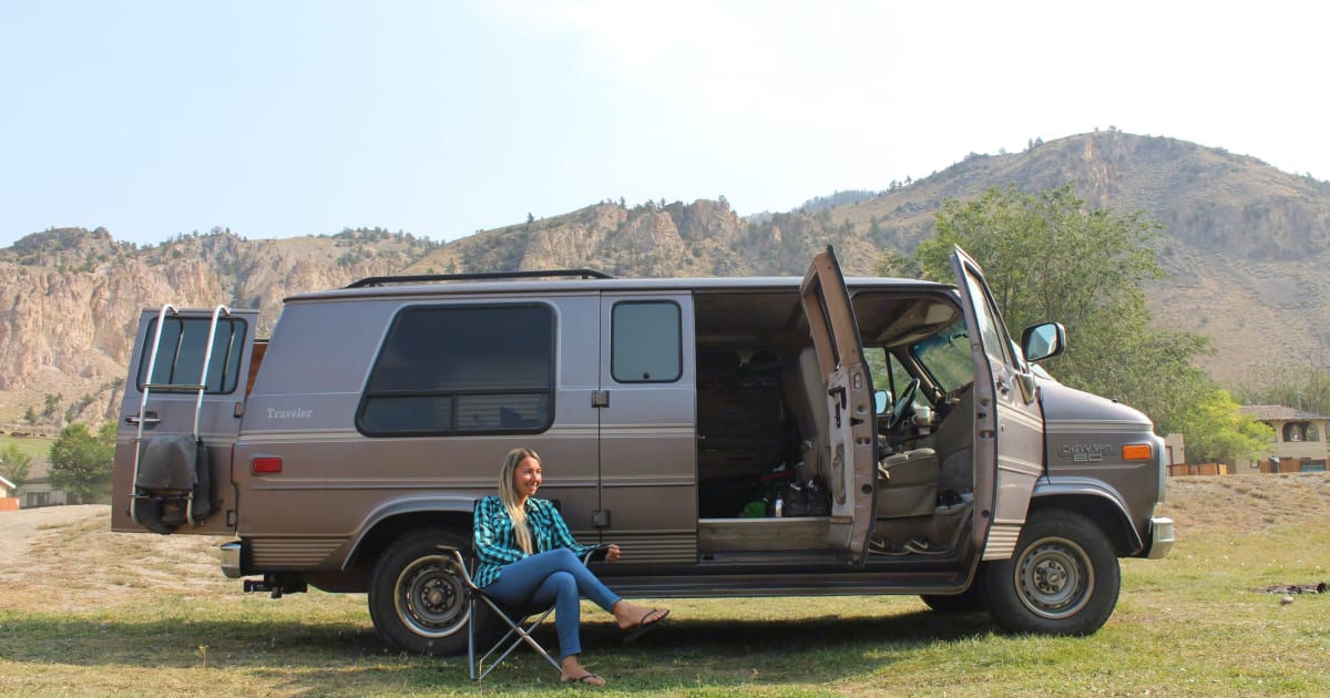 1995 Chevrolet G20 Camper van Rental in Richland, WA Outdoorsy