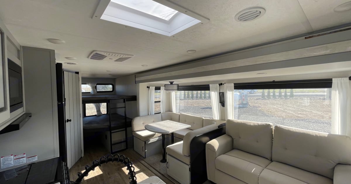 2021 Forest River Vibe Travel trailer Rental in Moses Lake, WA Outdoorsy