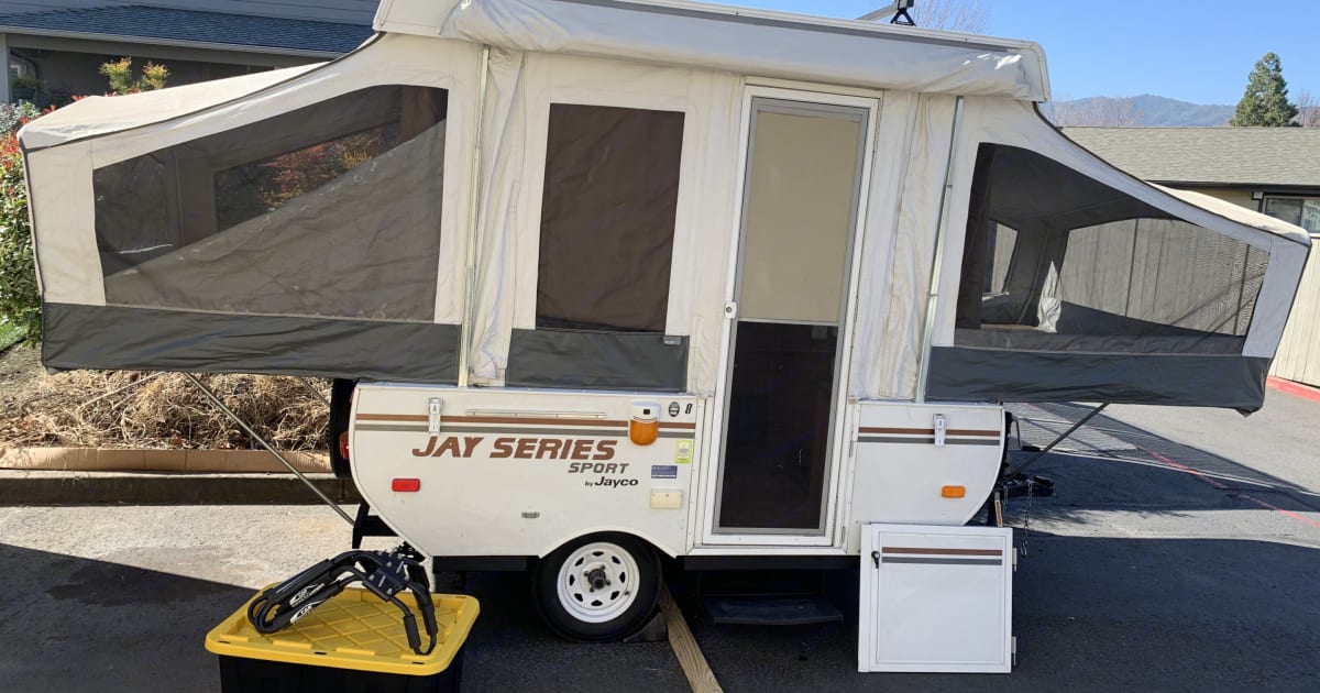 2012 Jayco Sport Travel trailer Rental in Talent, OR Outdoorsy