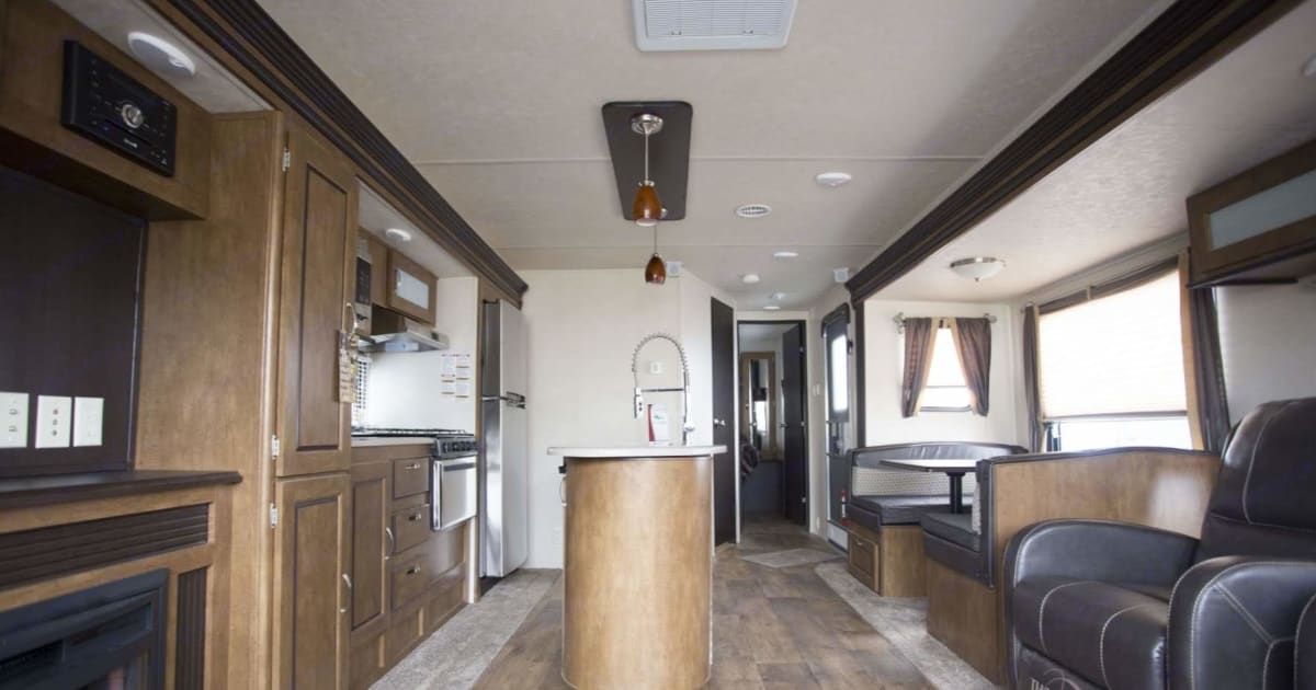 2018 Forest River Salem Travel trailer Rental in Bandera, TX Outdoorsy