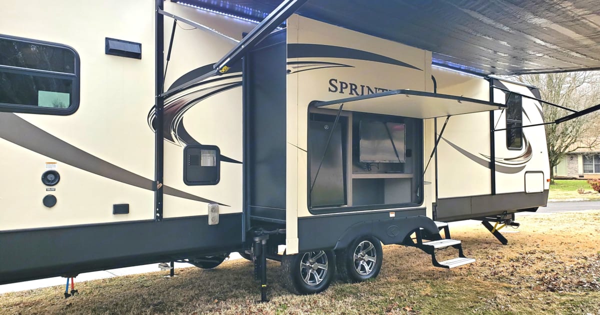 2018 Keystone Sprinter Travel trailer Rental in Seymour, TN Outdoorsy