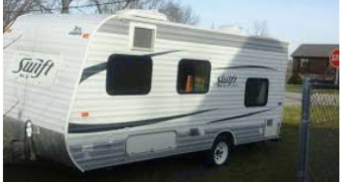 2012 Jayco Jay Flight Swift SLX Travel trailer Rental in coulterville