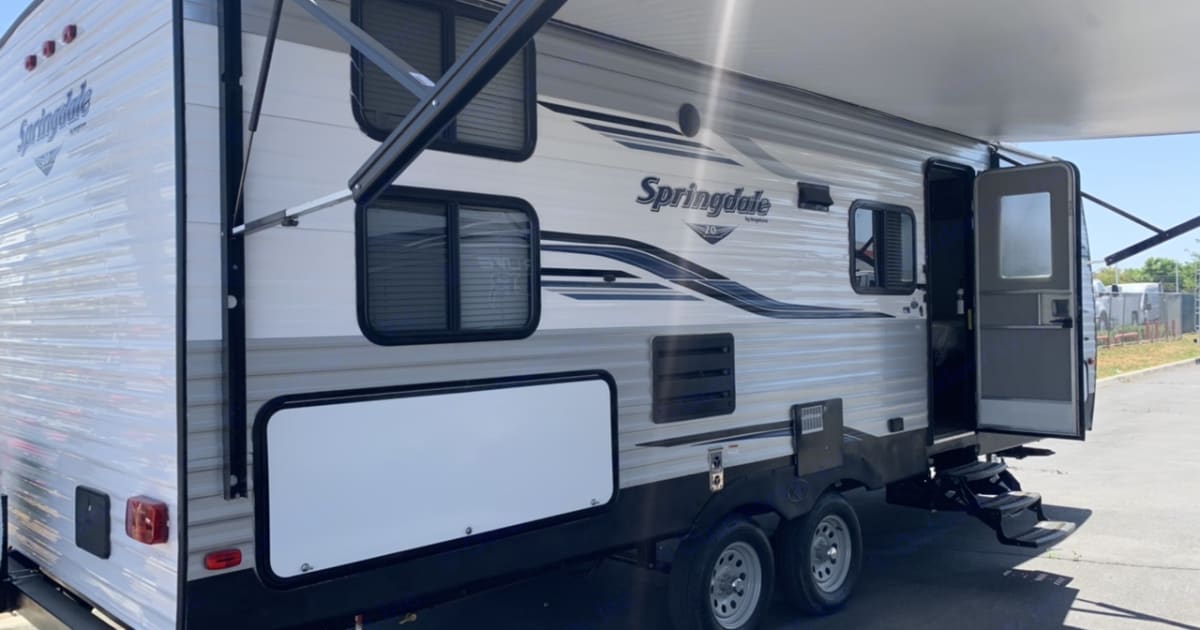 2019 Keystone springdale 240bh Travel trailer Rental in Clovis, CA