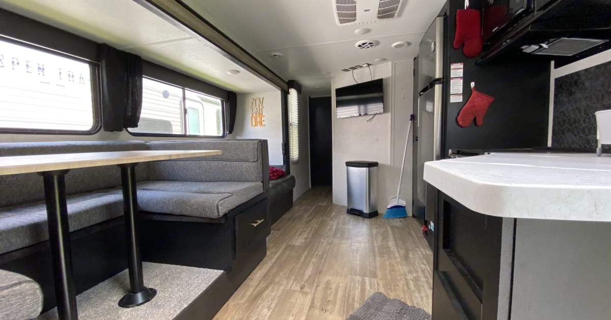 2021 Forest River Cherokee Grey Wolf Travel trailer Rental in Smyrna