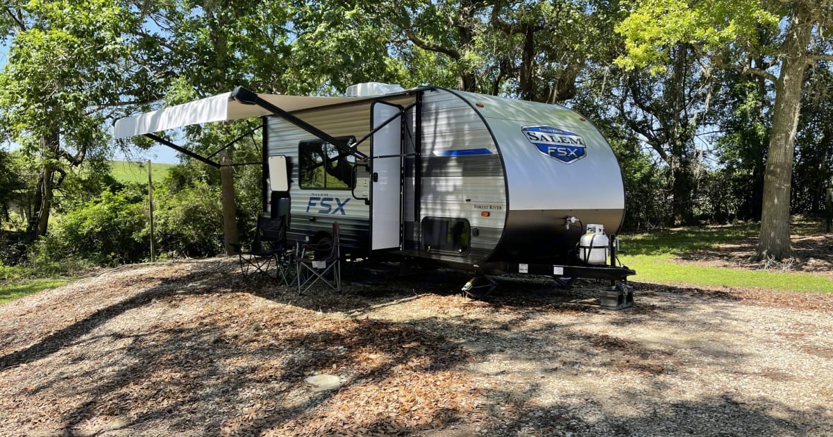 2021 Forest River Salem Travel trailer Rental in Angleton, TX Outdoorsy