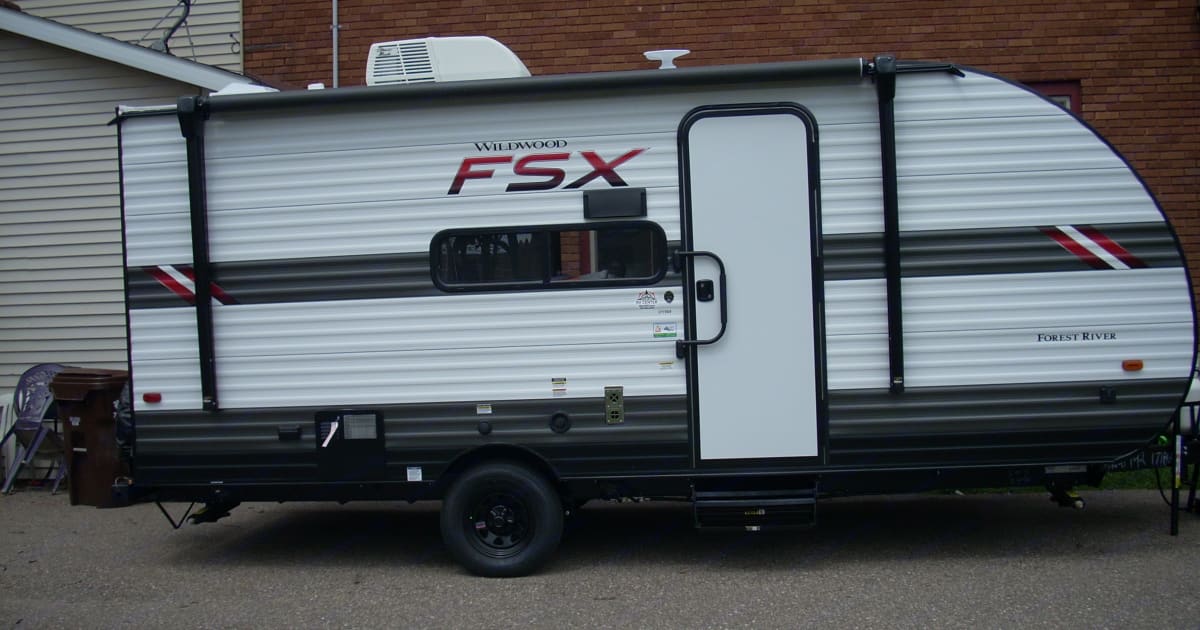 2021 Forest River Wildwood FSX Travel trailer Rental in Buffalo, MN