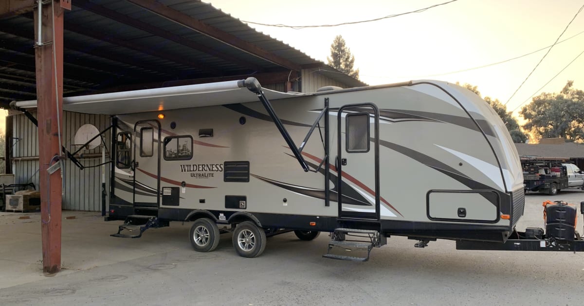 2017 Heartland Wilderness Travel trailer Rental in Clovis, CA Outdoorsy