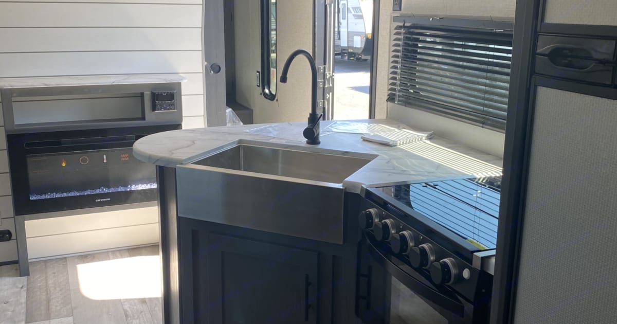 2021 Dutchmen Aspen Trail Travel trailer Rental in Lathrop, CA Outdoorsy