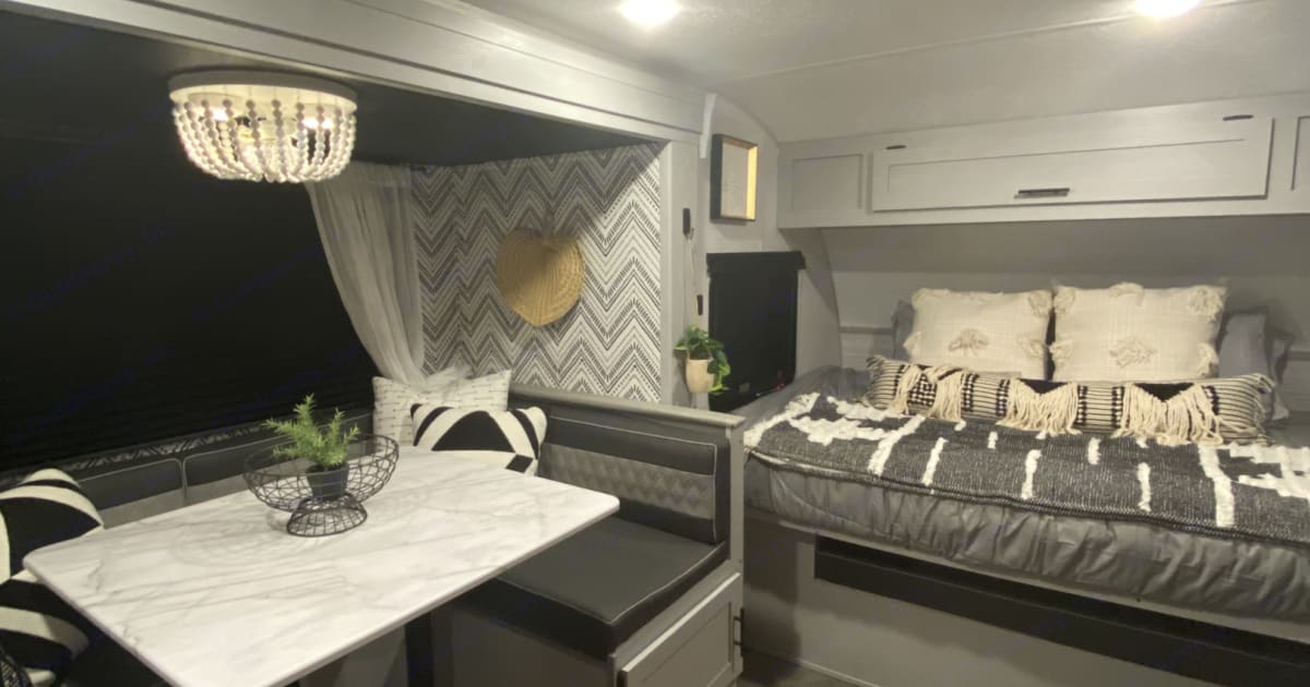 2021 Forest River Wildwood Travel trailer Rental in Cartersville, GA