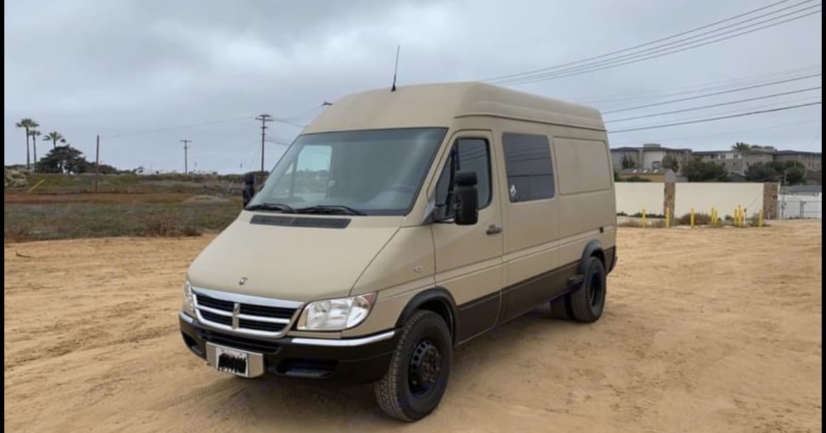 tan van