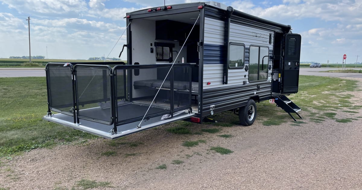 2022 Wolf pup 18RJB Toy hauler Rental in Savage, MN | Outdoorsy