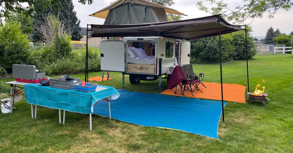2019 Runaway Campers Cool Camp Travel Trailer Rental in Idaho Falls, ID