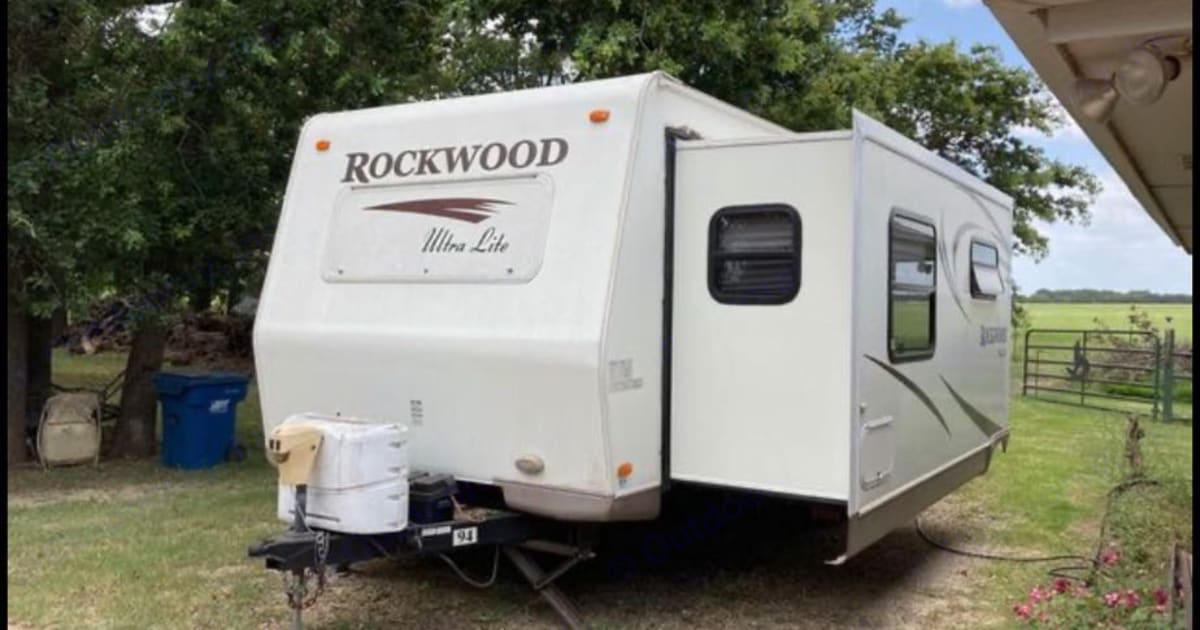 2010 Forest River Rockwood Lite Travel trailer Rental in Abilene, TX