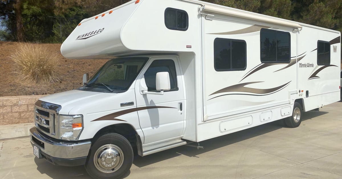 2015 Winnebago Minnie Winnie Class C Rental in Riverside, CA | Outdoorsy